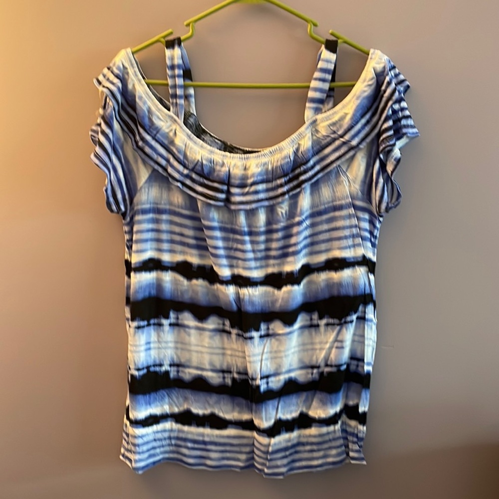 Inc Top